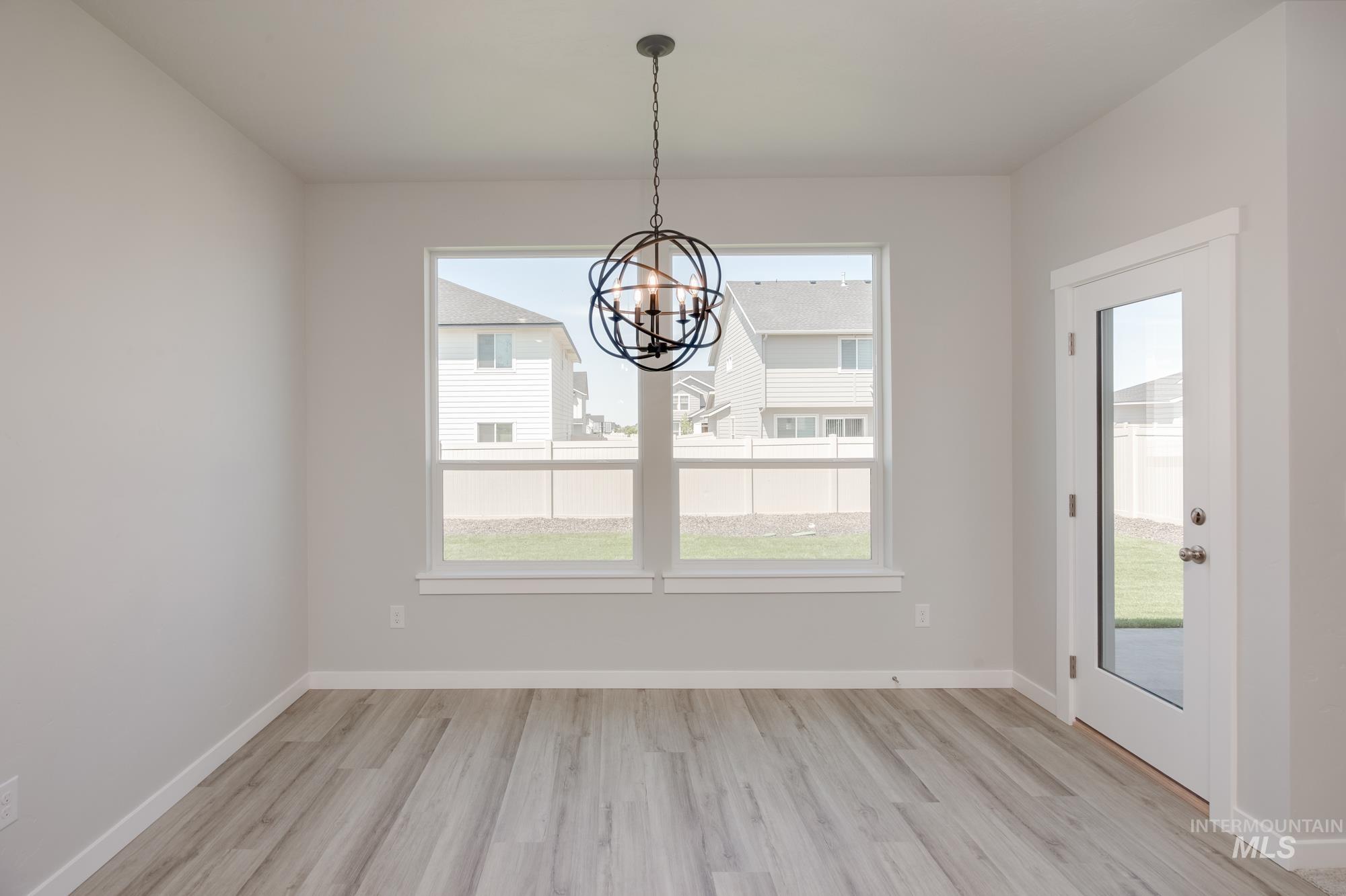 11135 W Trailheights Dr