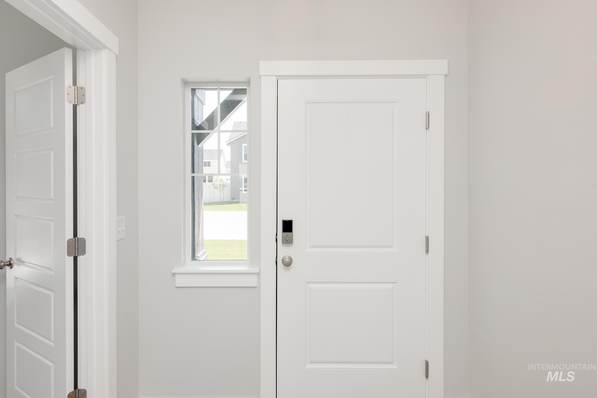 11135 W Trailheights Dr