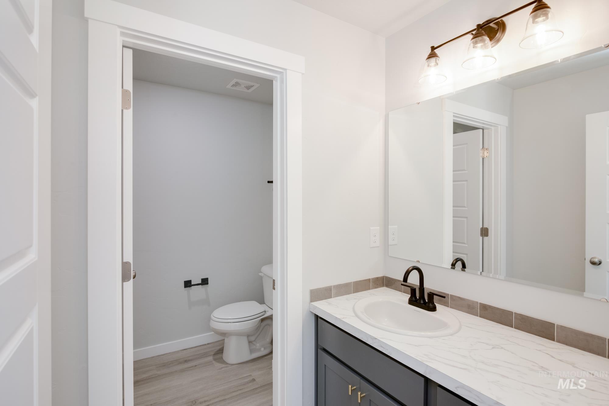 11135 W Trailheights Dr