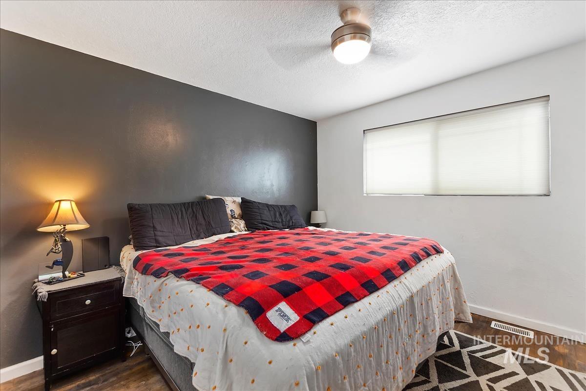 7310 W Sunnybrook Dr