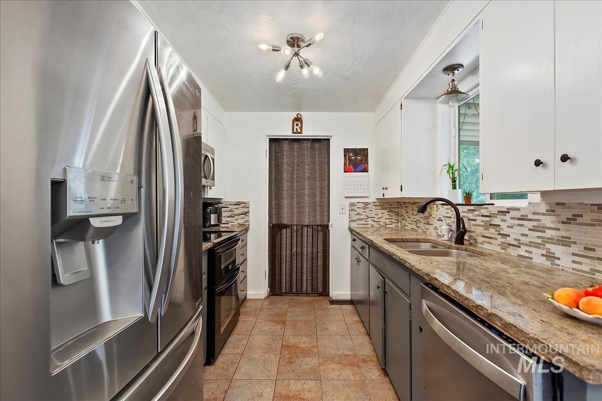 7310 W Sunnybrook Dr