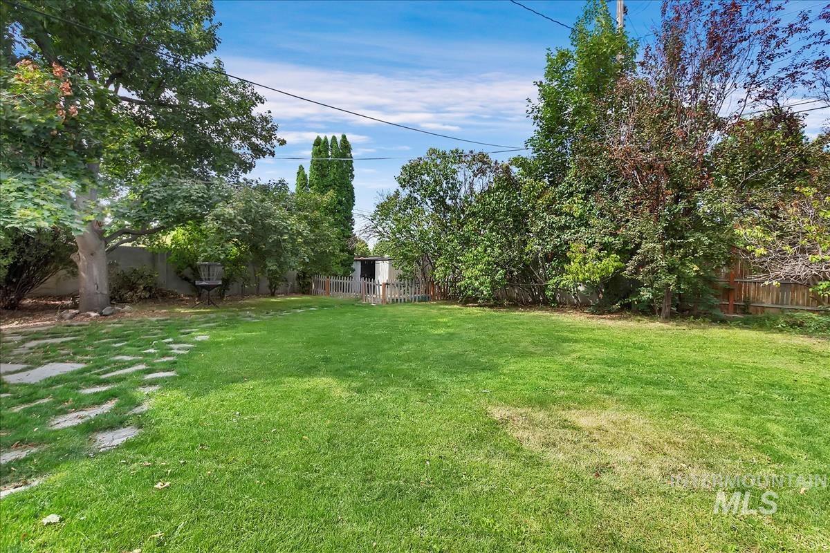 7310 W Sunnybrook Dr