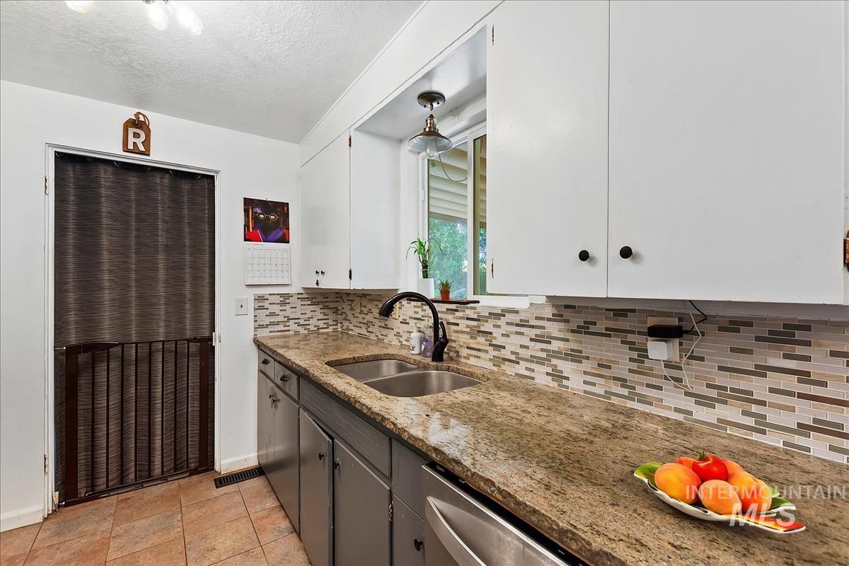 7310 W Sunnybrook Dr