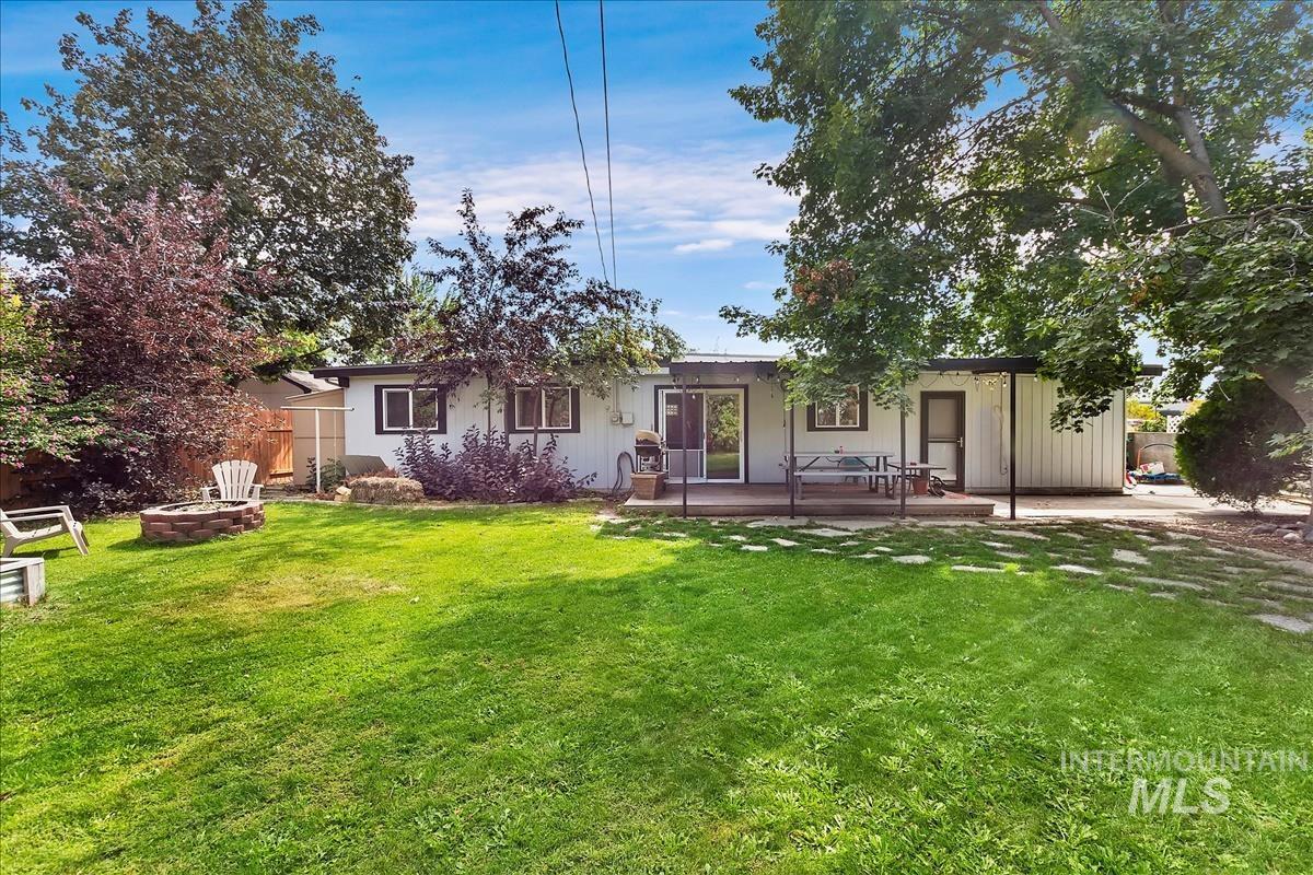 7310 W Sunnybrook Dr