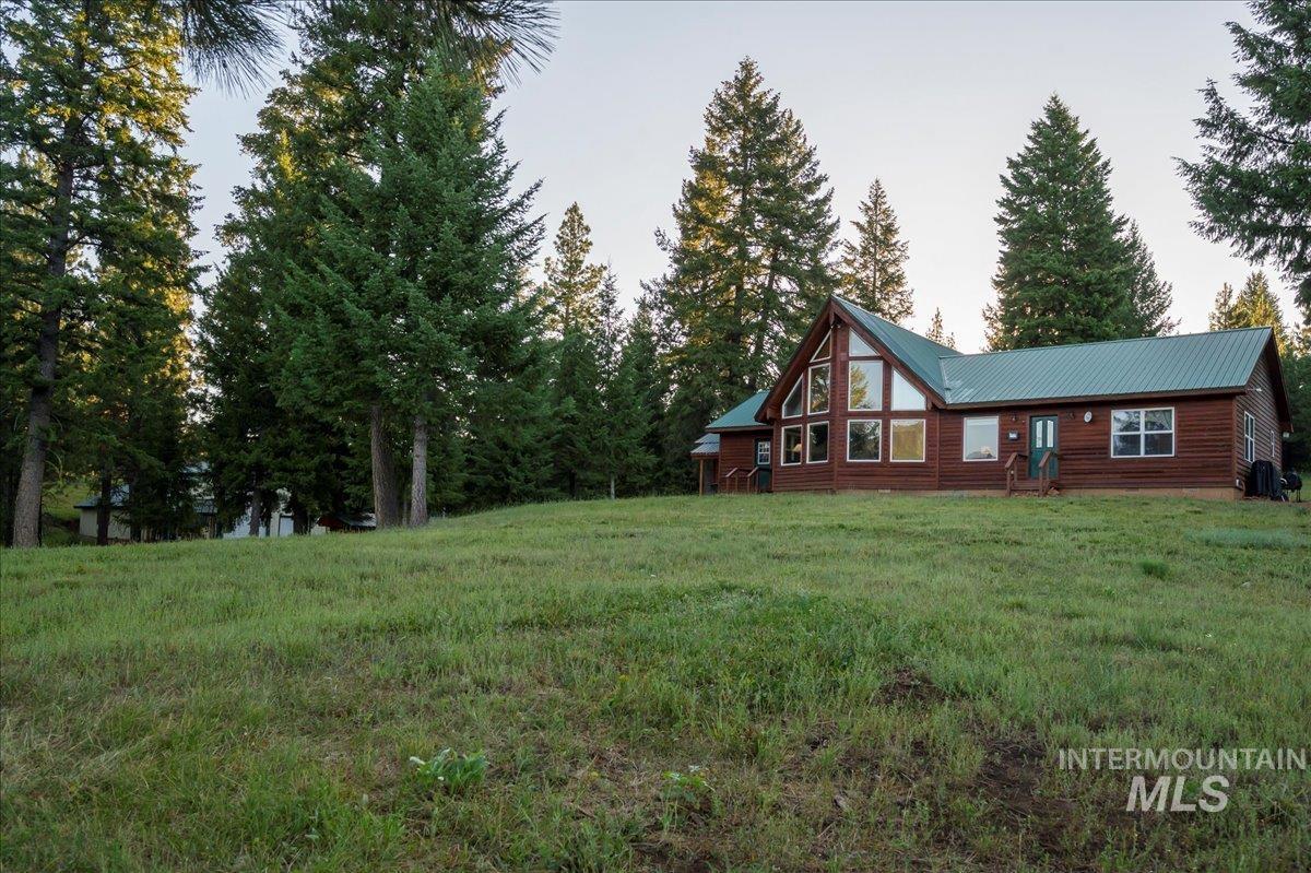 21 Pioneer Dr