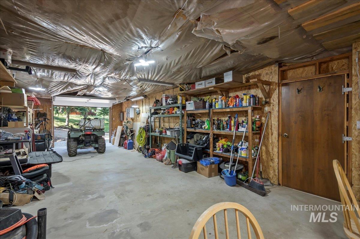 21 Pioneer Dr