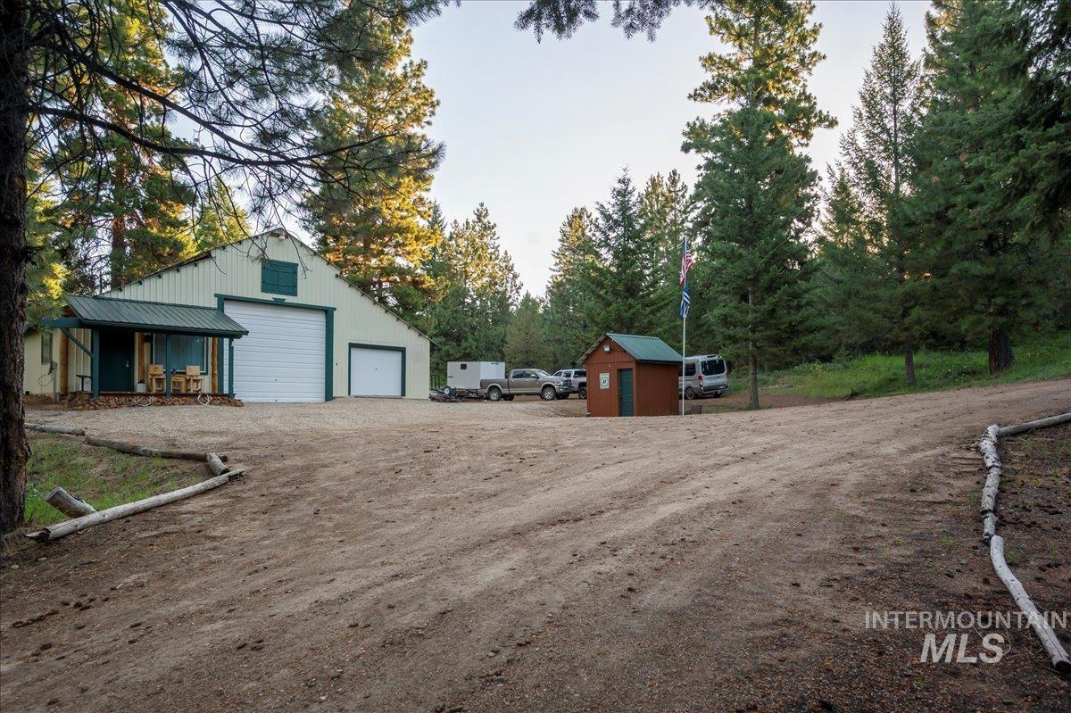 21 Pioneer Dr