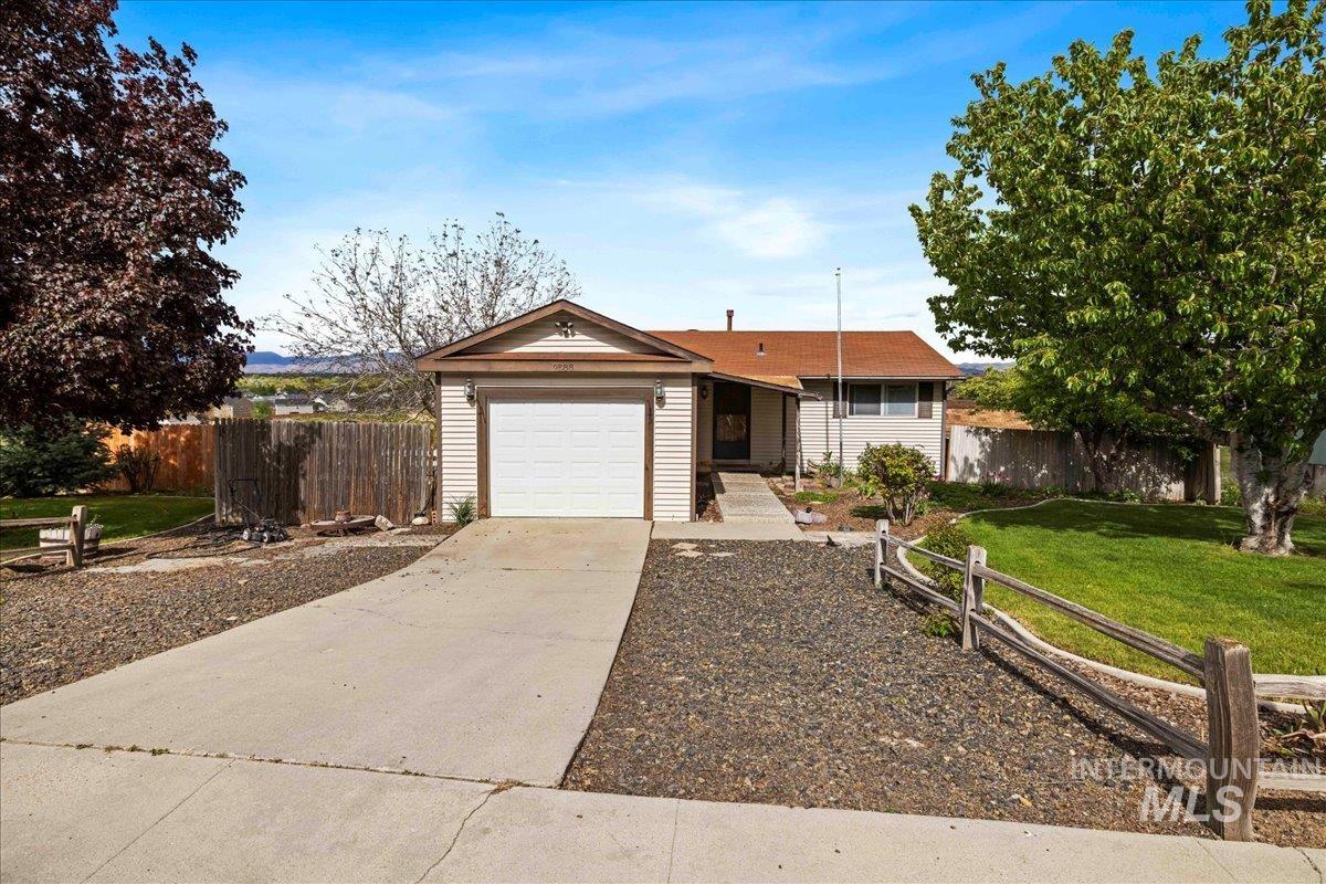 9888 W Fox Ridge Dr