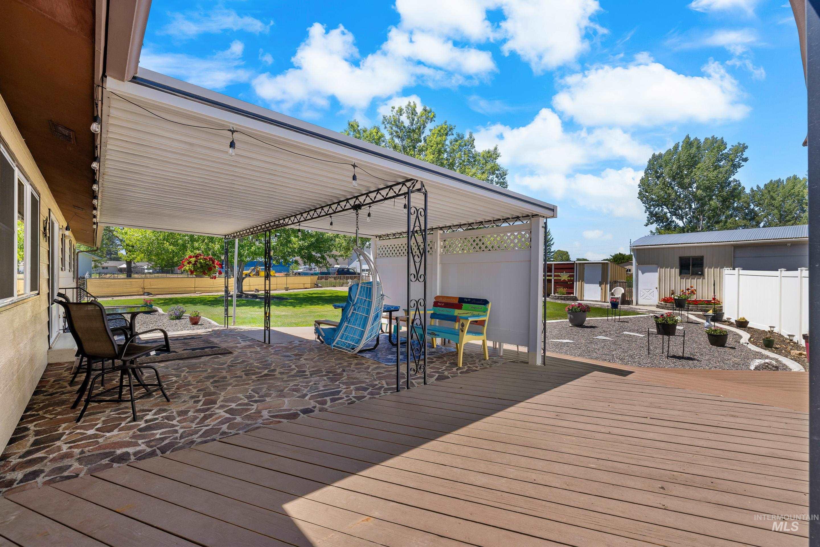 5245 S Fruithill Pl.