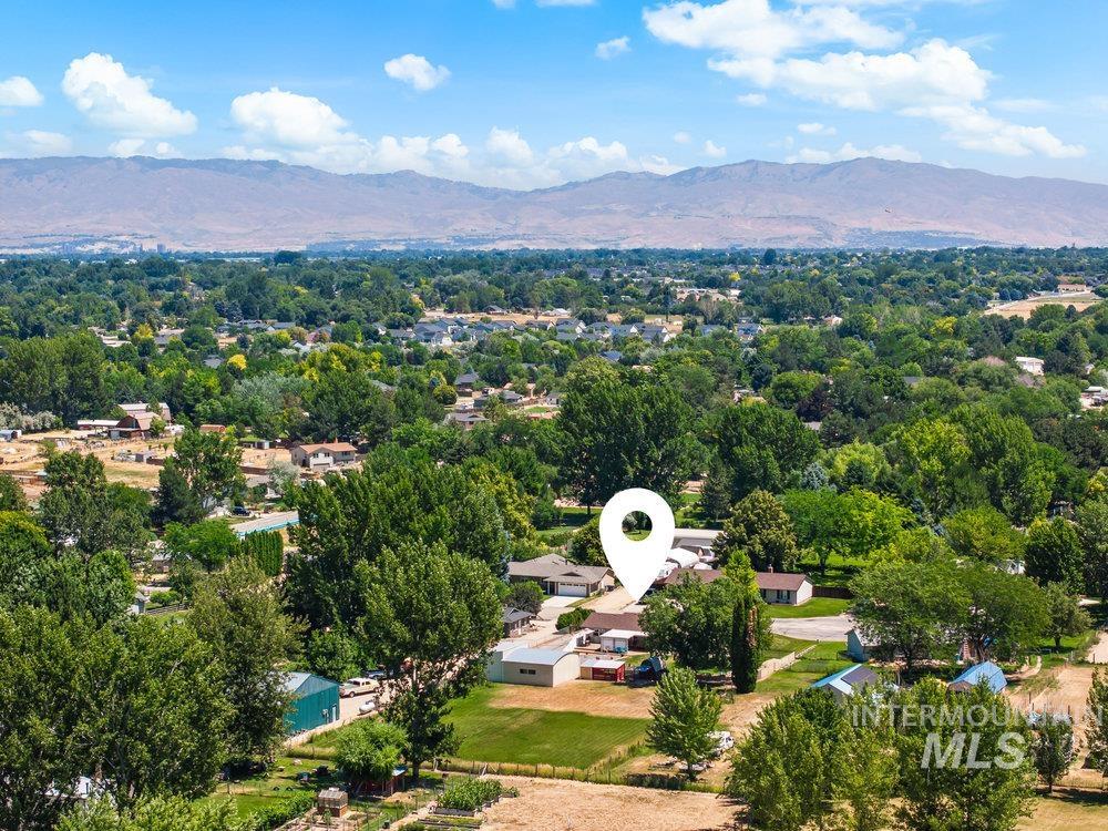 5245 S Fruithill Pl.