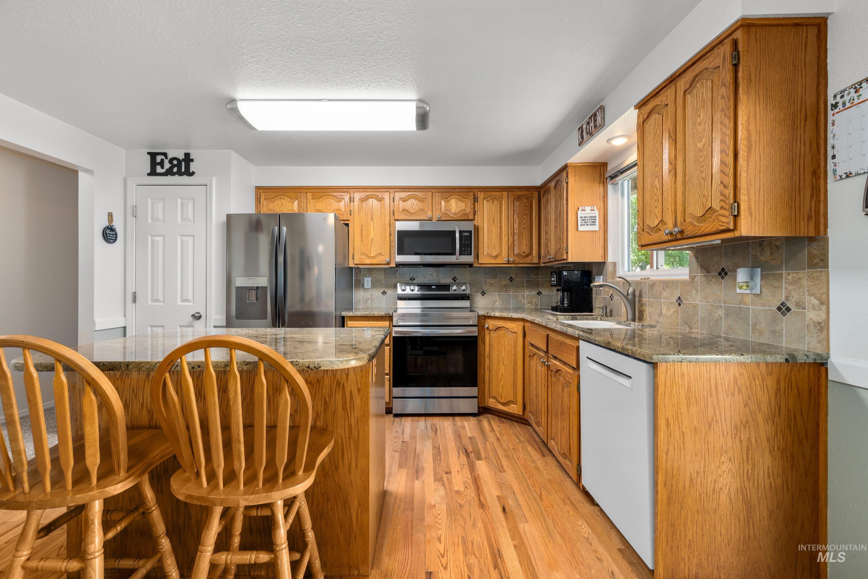 5245 S Fruithill Pl.