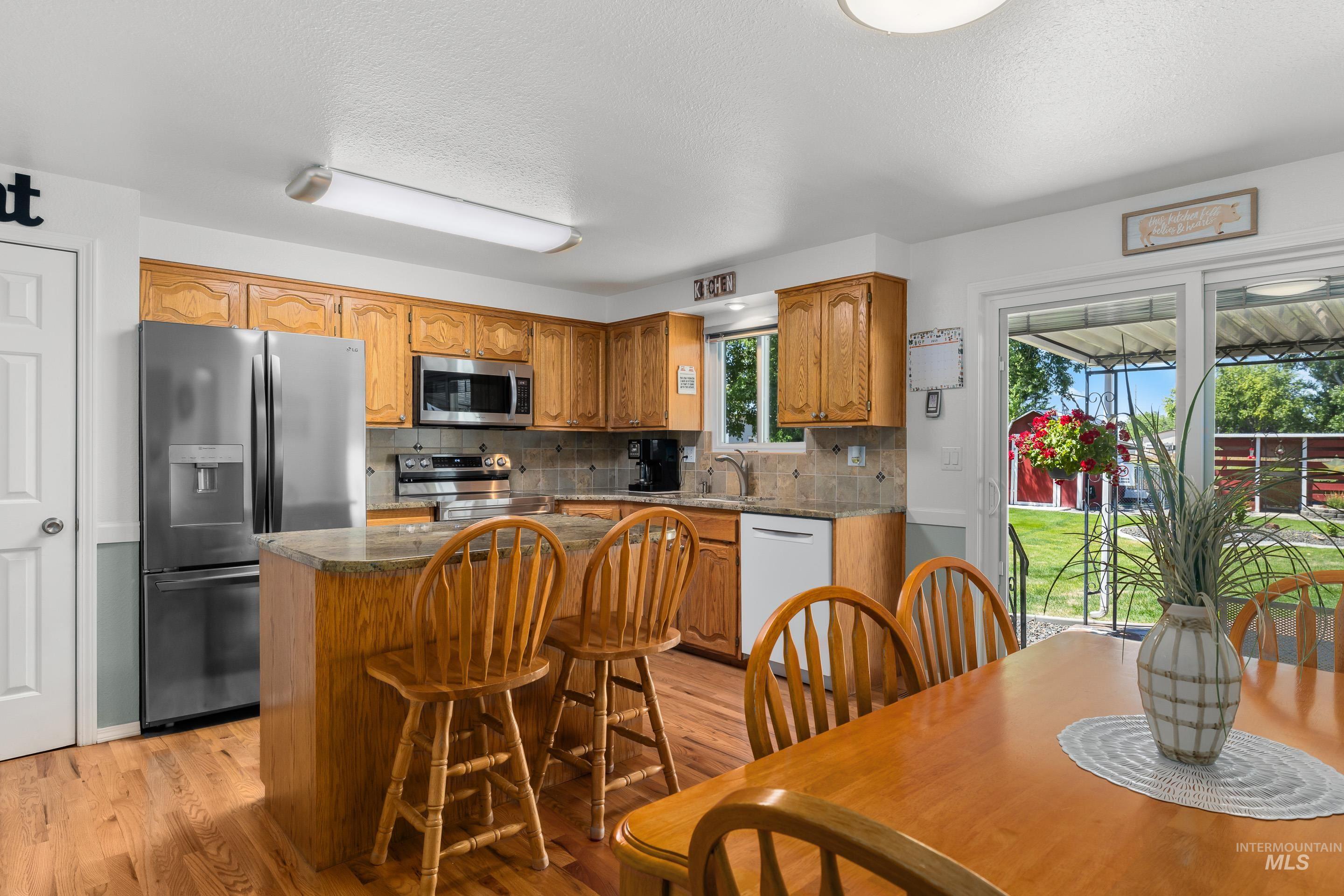 5245 S Fruithill Pl.