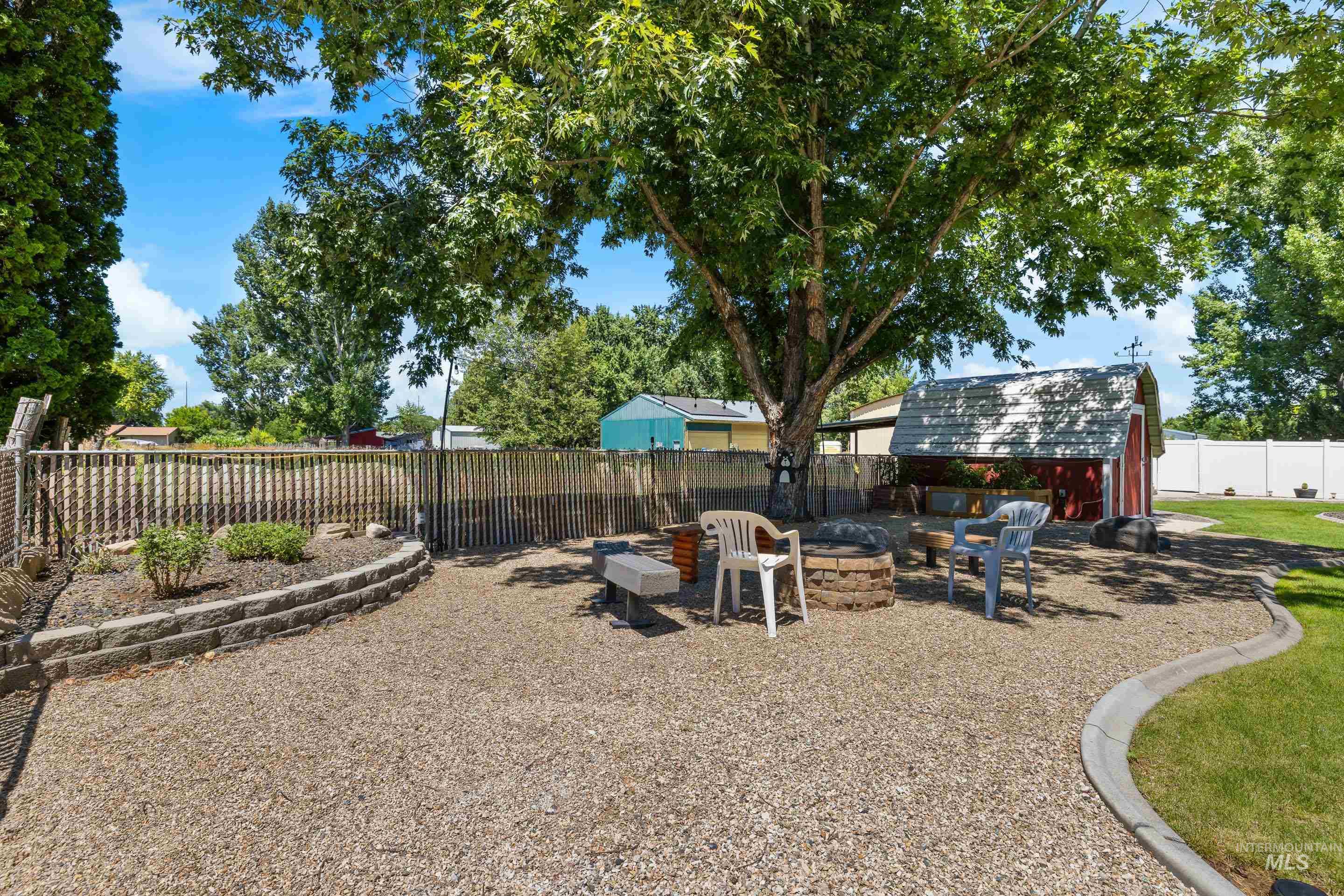 5245 S Fruithill Pl.