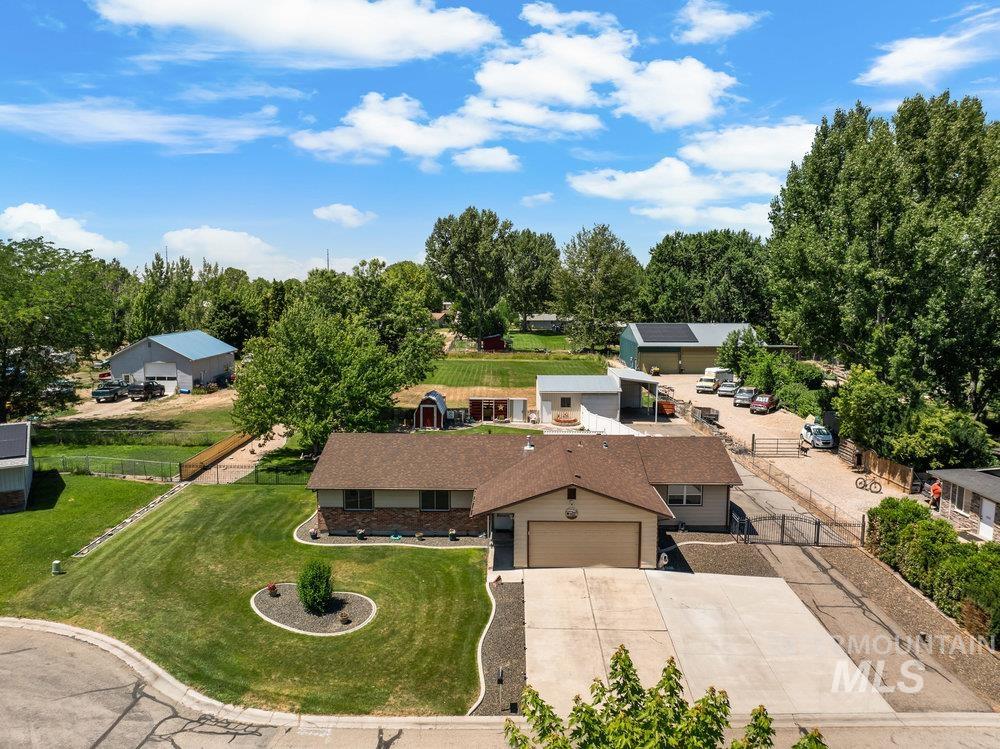 5245 S Fruithill Pl.