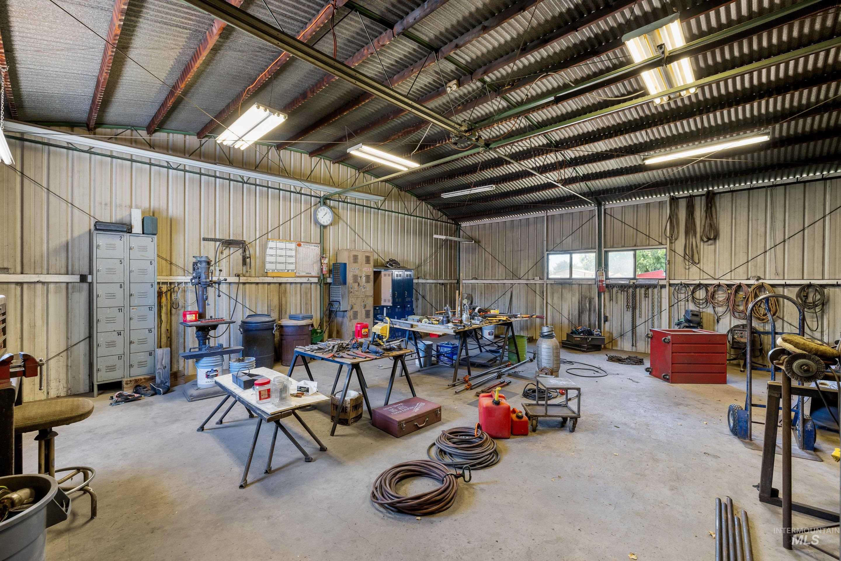 5245 S Fruithill Pl.