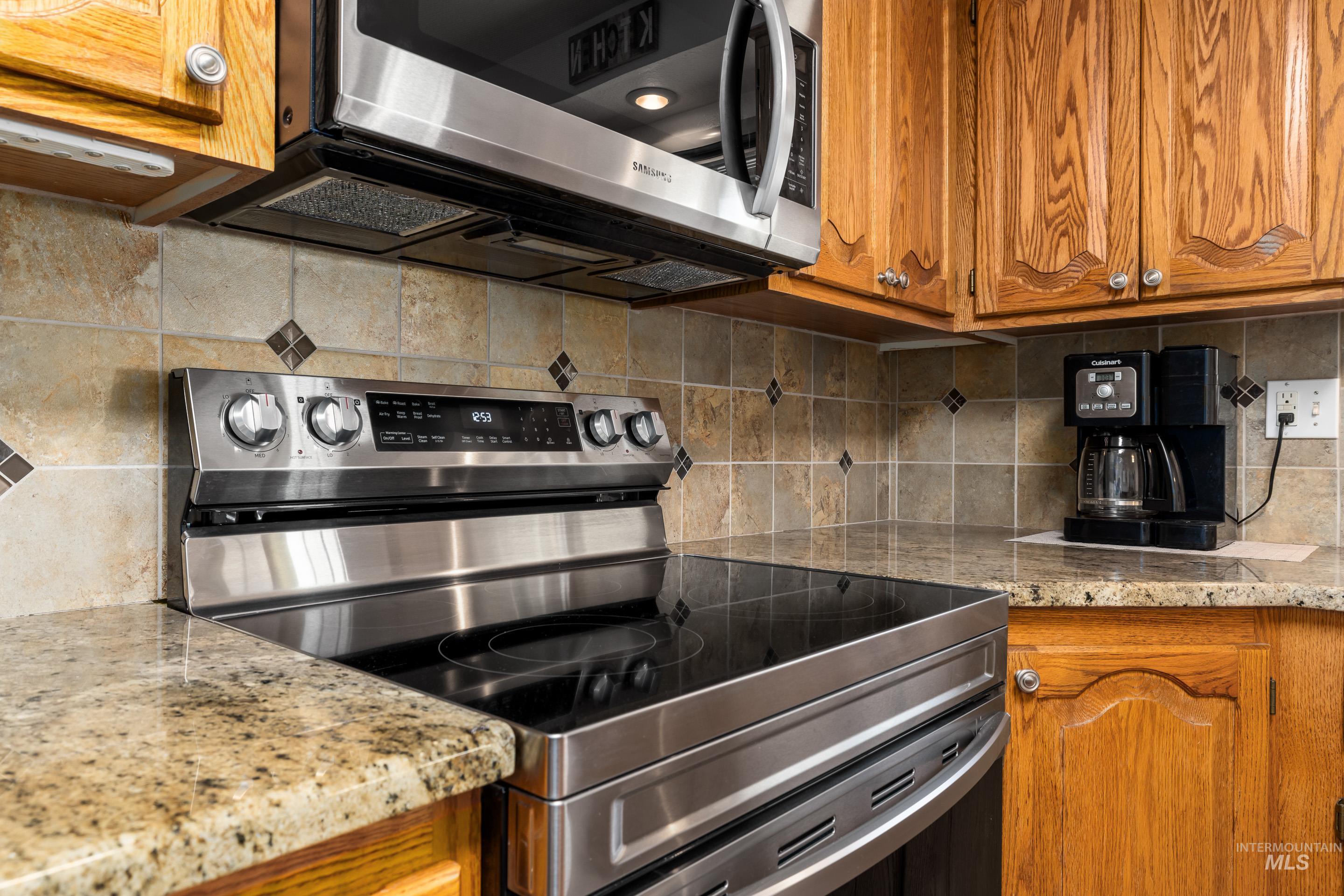 5245 S Fruithill Pl.