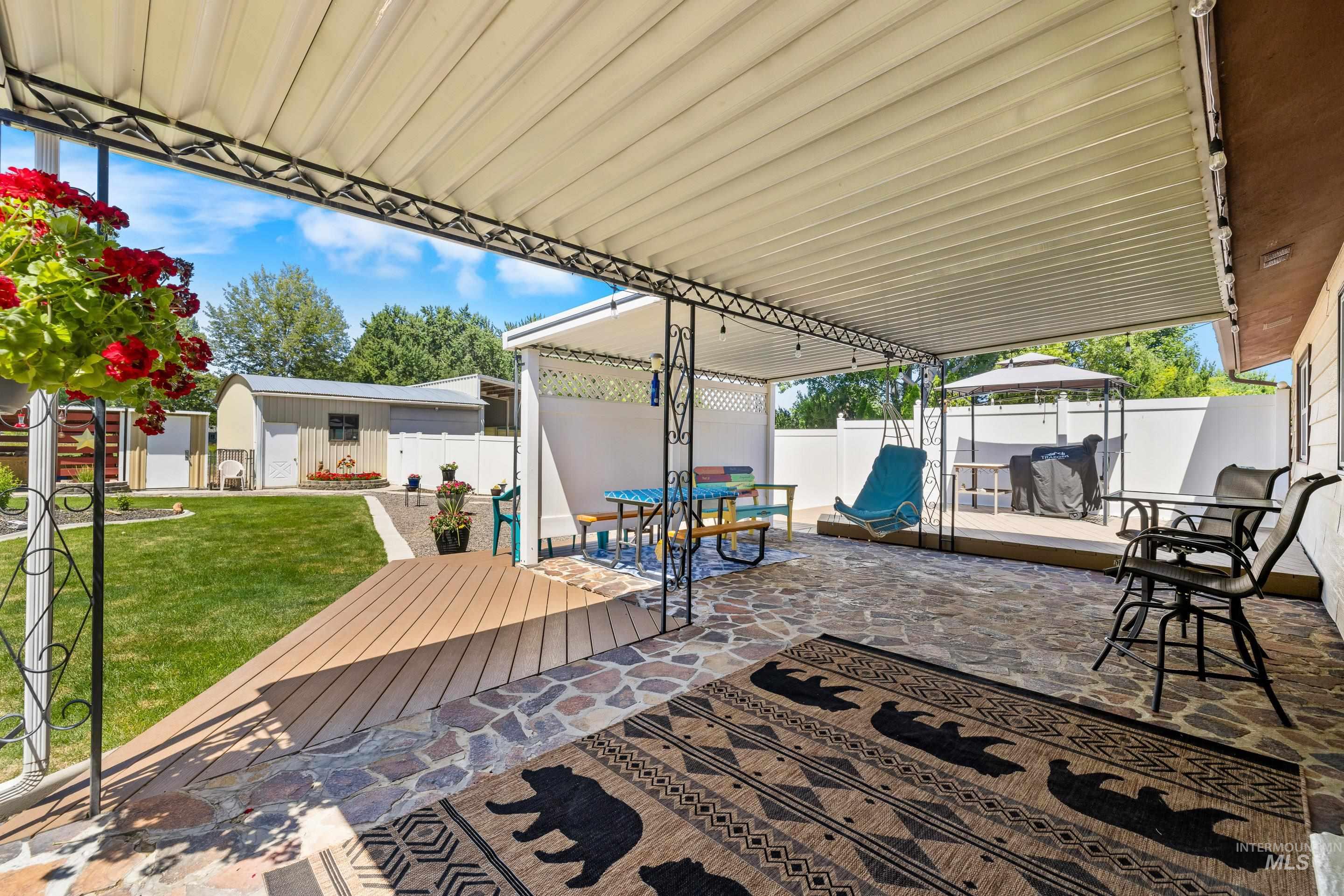 5245 S Fruithill Pl.