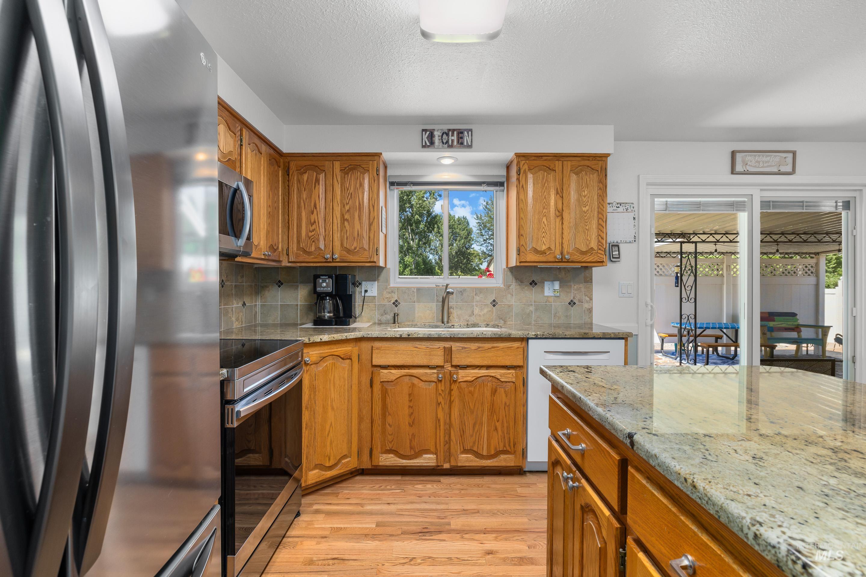 5245 S Fruithill Pl.