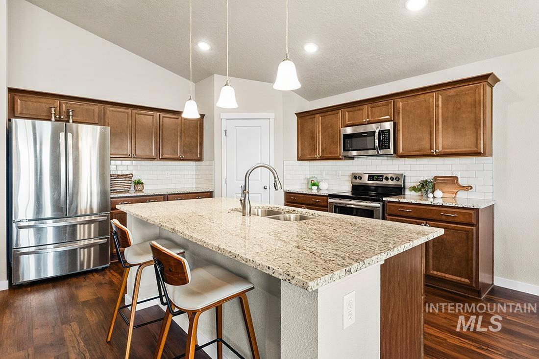 17019 N Thomas Paine Way