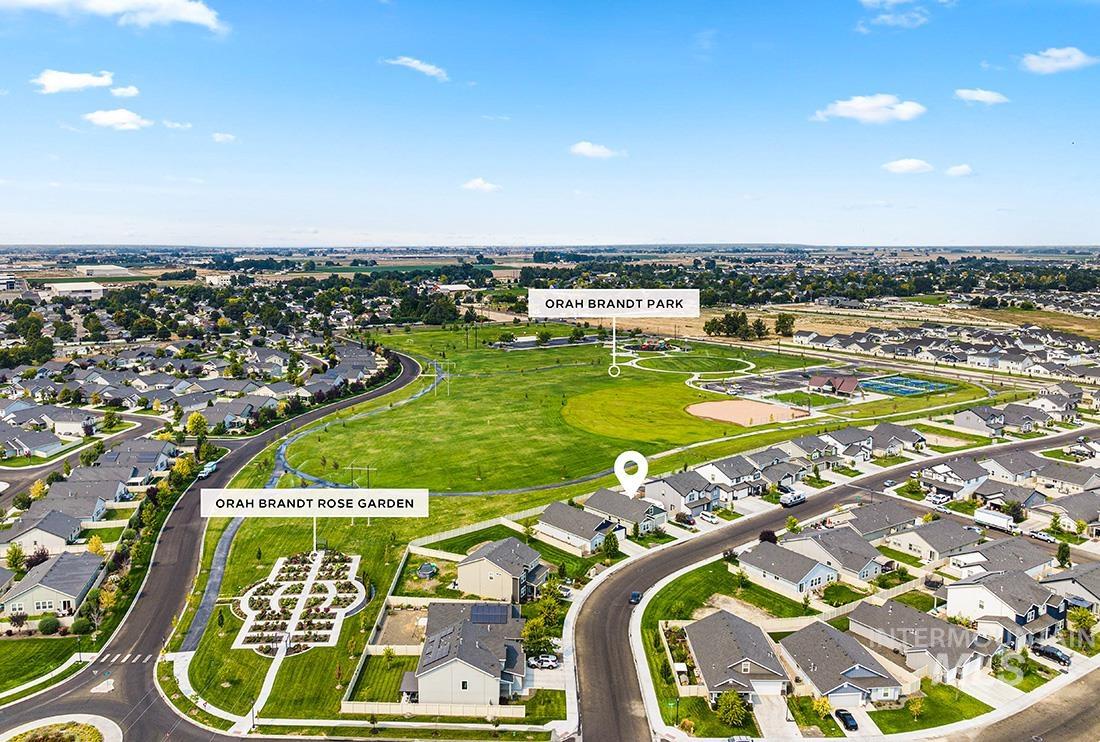 17019 N Thomas Paine Way