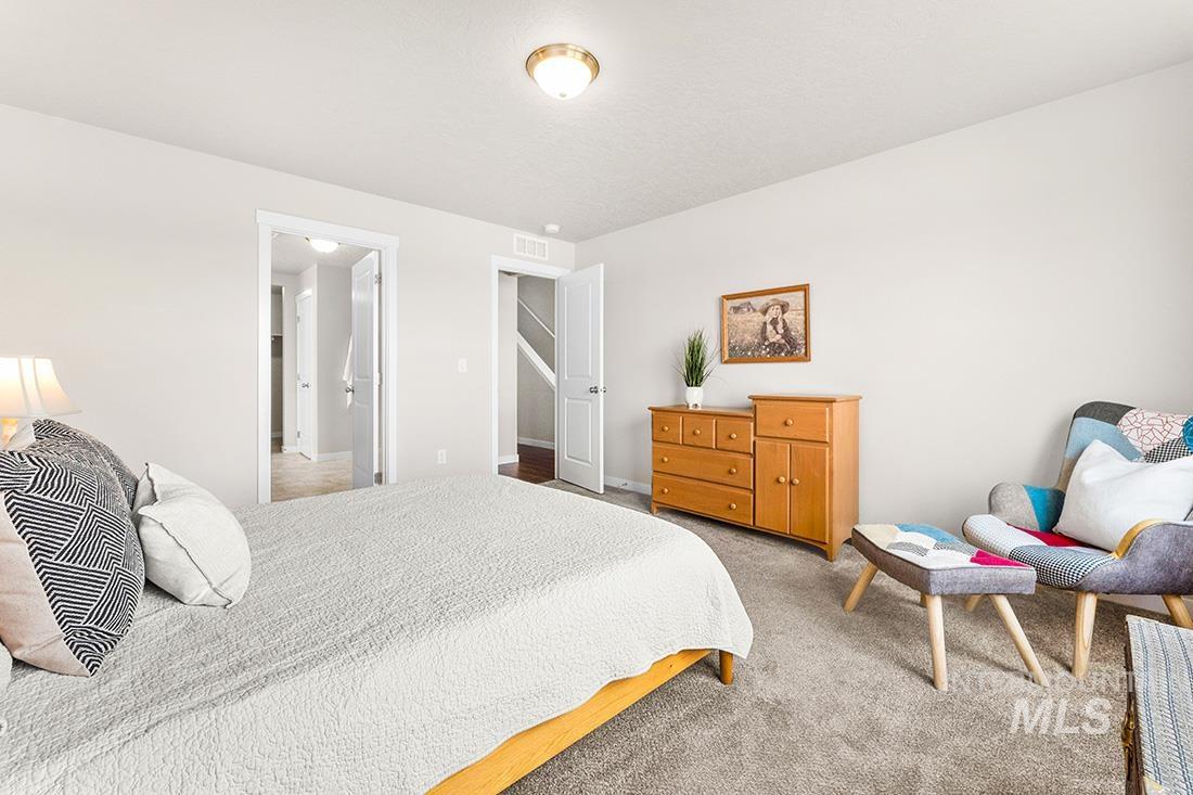 17019 N Thomas Paine Way