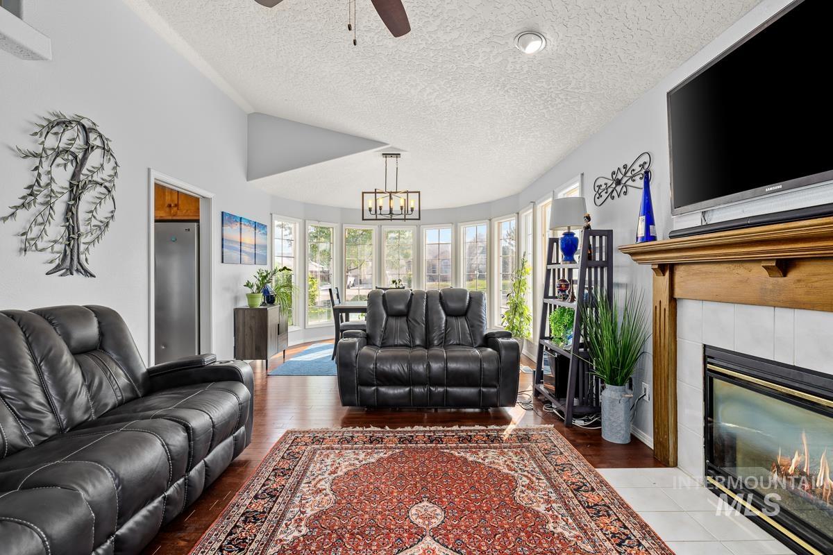 2900 Sioux St.