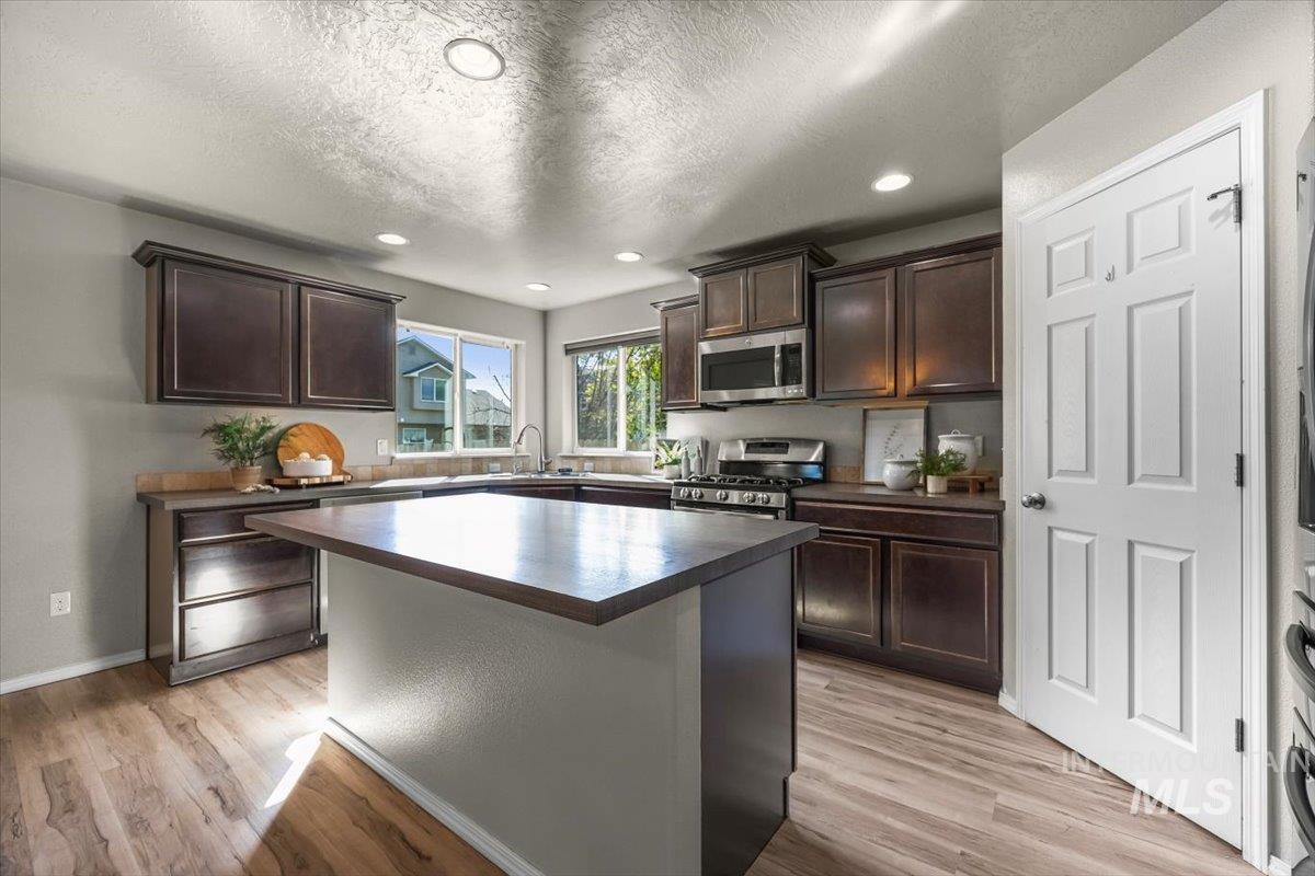 10563 Pipevine Dr