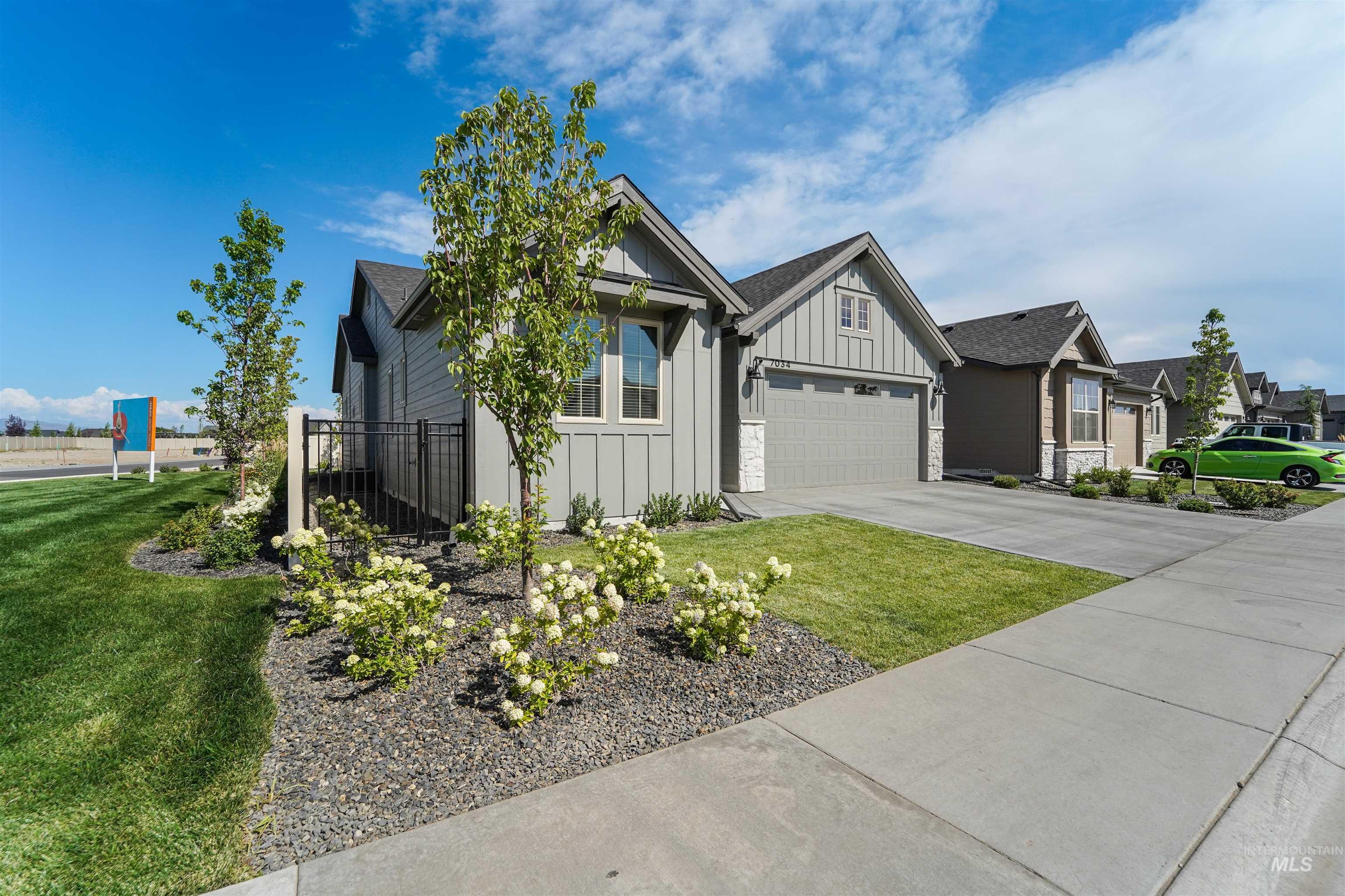 7034 S Ferndale Way