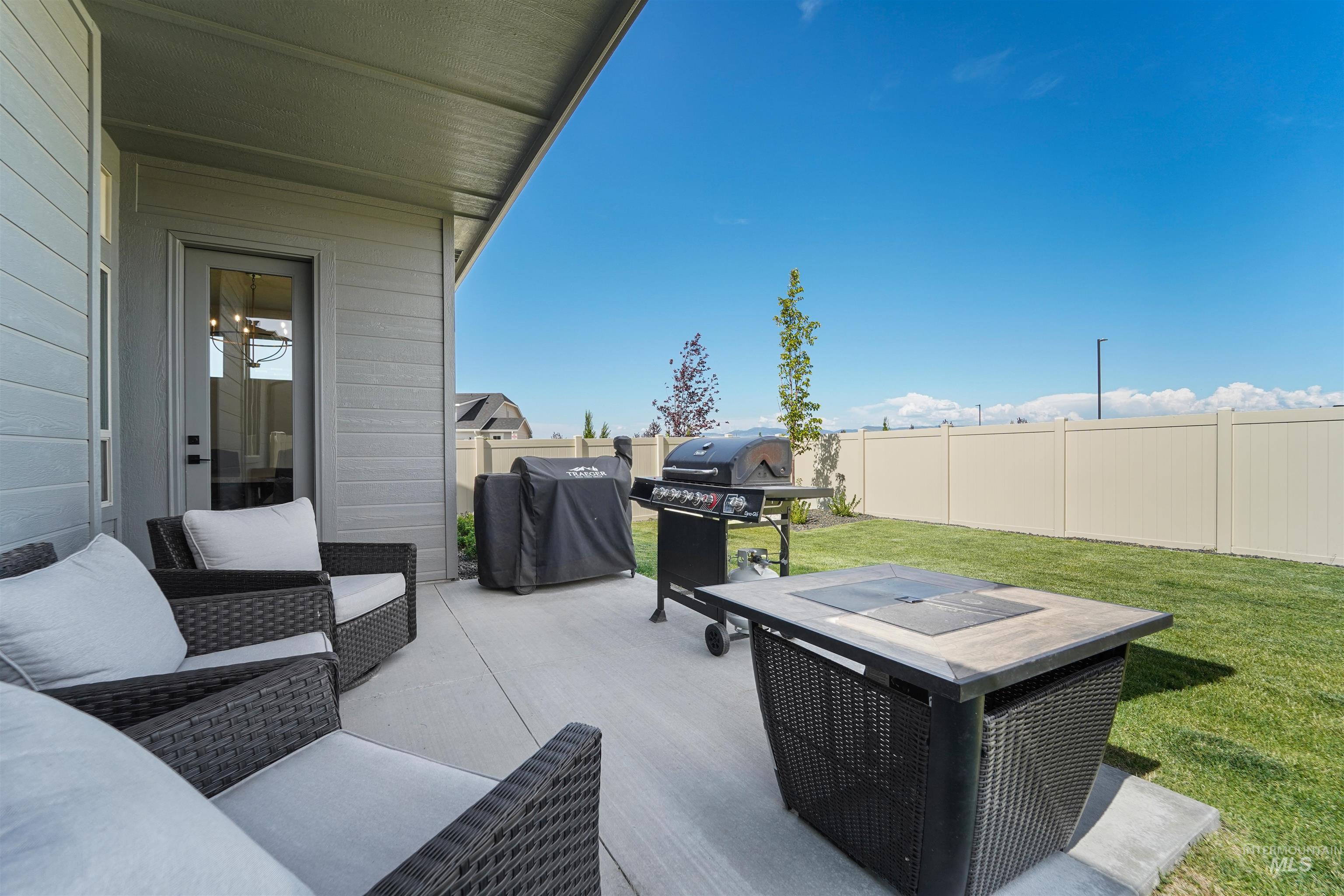 7034 S Ferndale Way