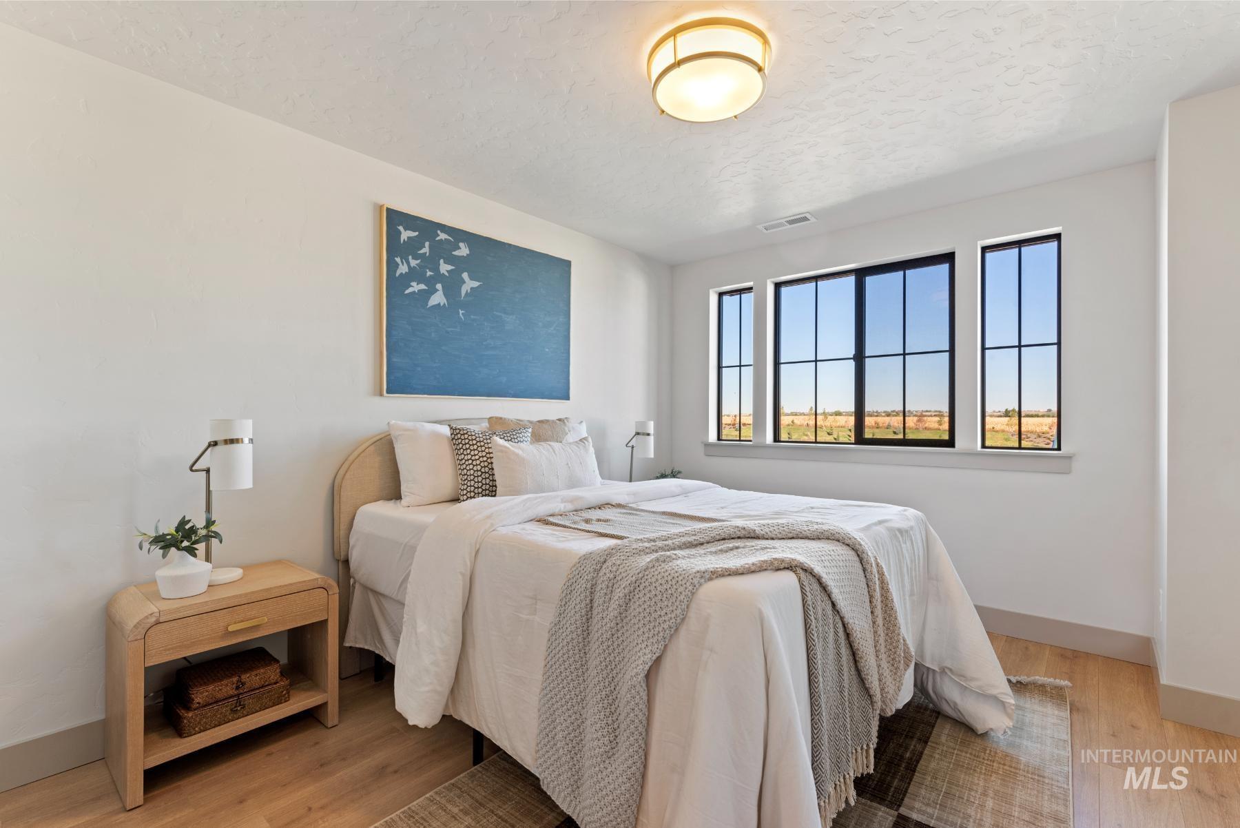 7900 W Flathead Lake St Unit: Shasta XXL