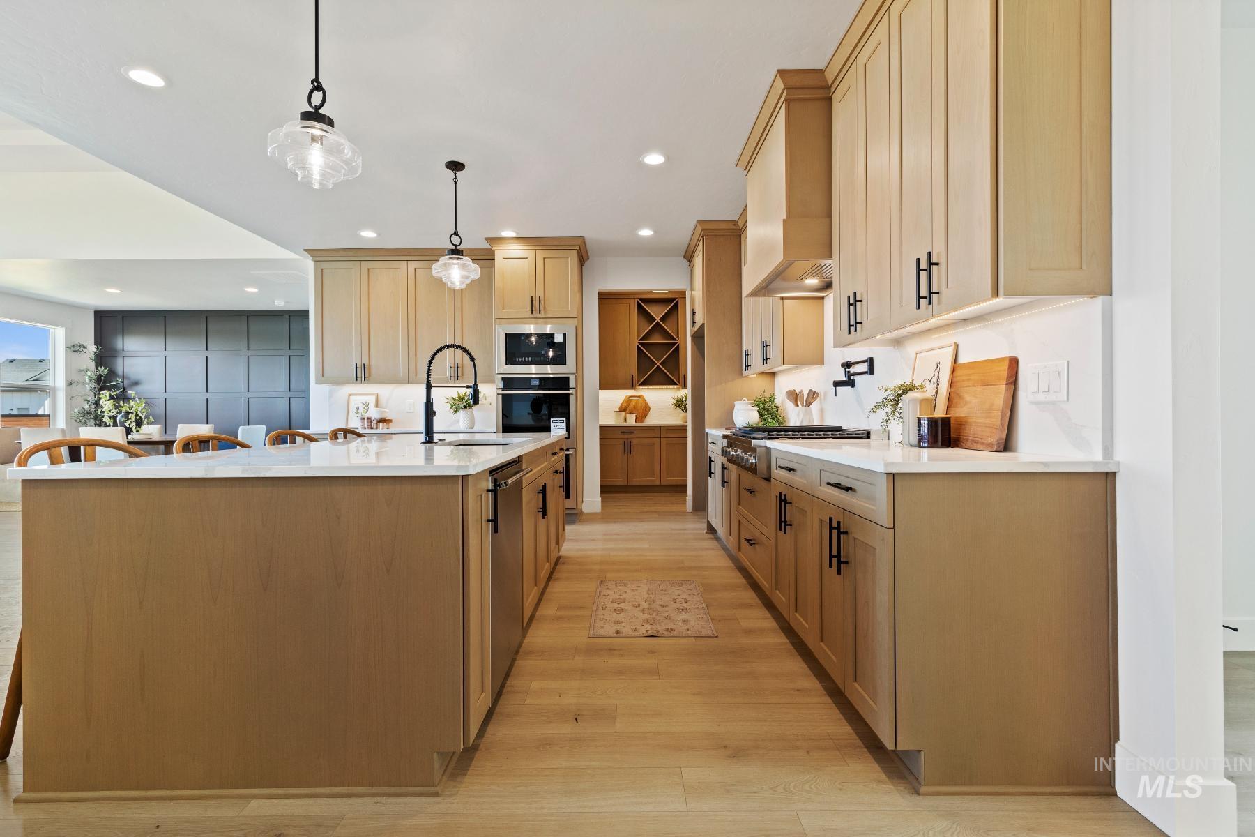 6537 W Danes Dr Unit: Jefferson