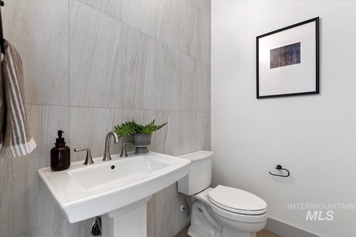 6360 W Largo Dr Unit: Fremont