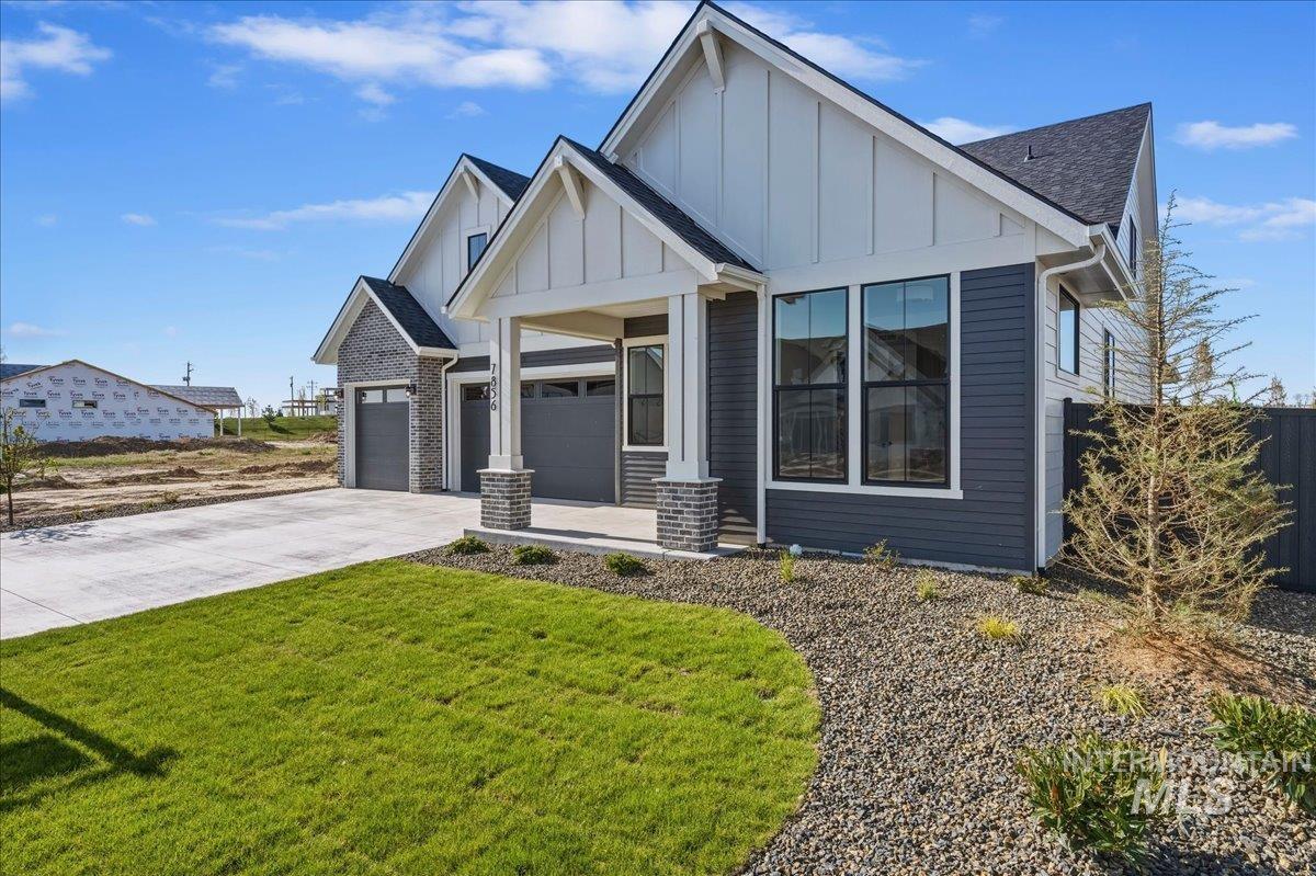 7856 W Flathead Lake Street Unit: Sierra Multi-Gen-QMI