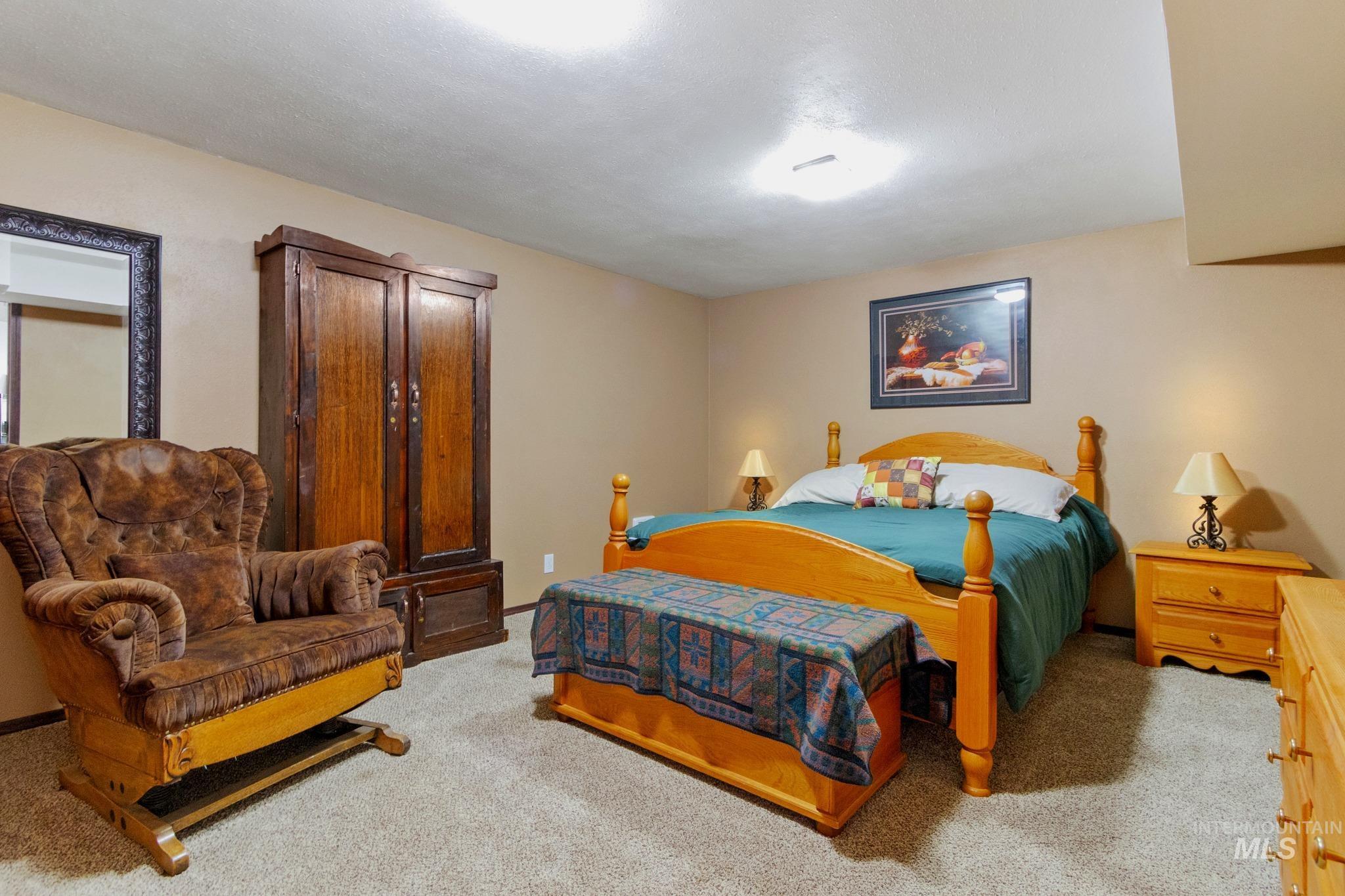 34 Wilderness Way