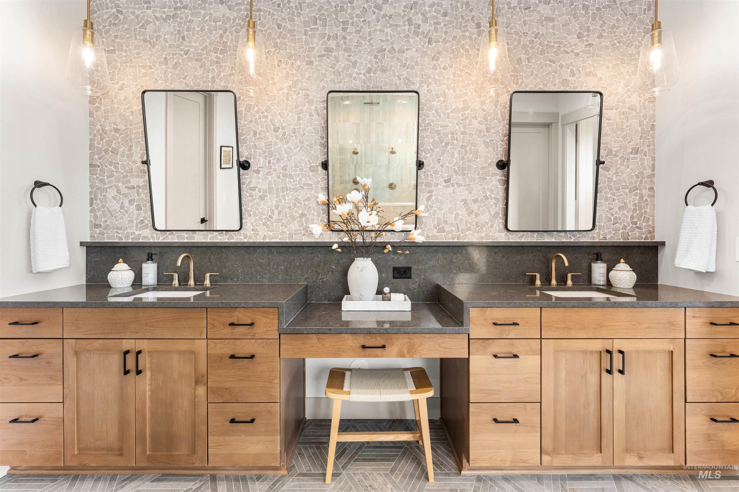 7564 W Flathead Lakes St. Unit: Tahoma B - QMI