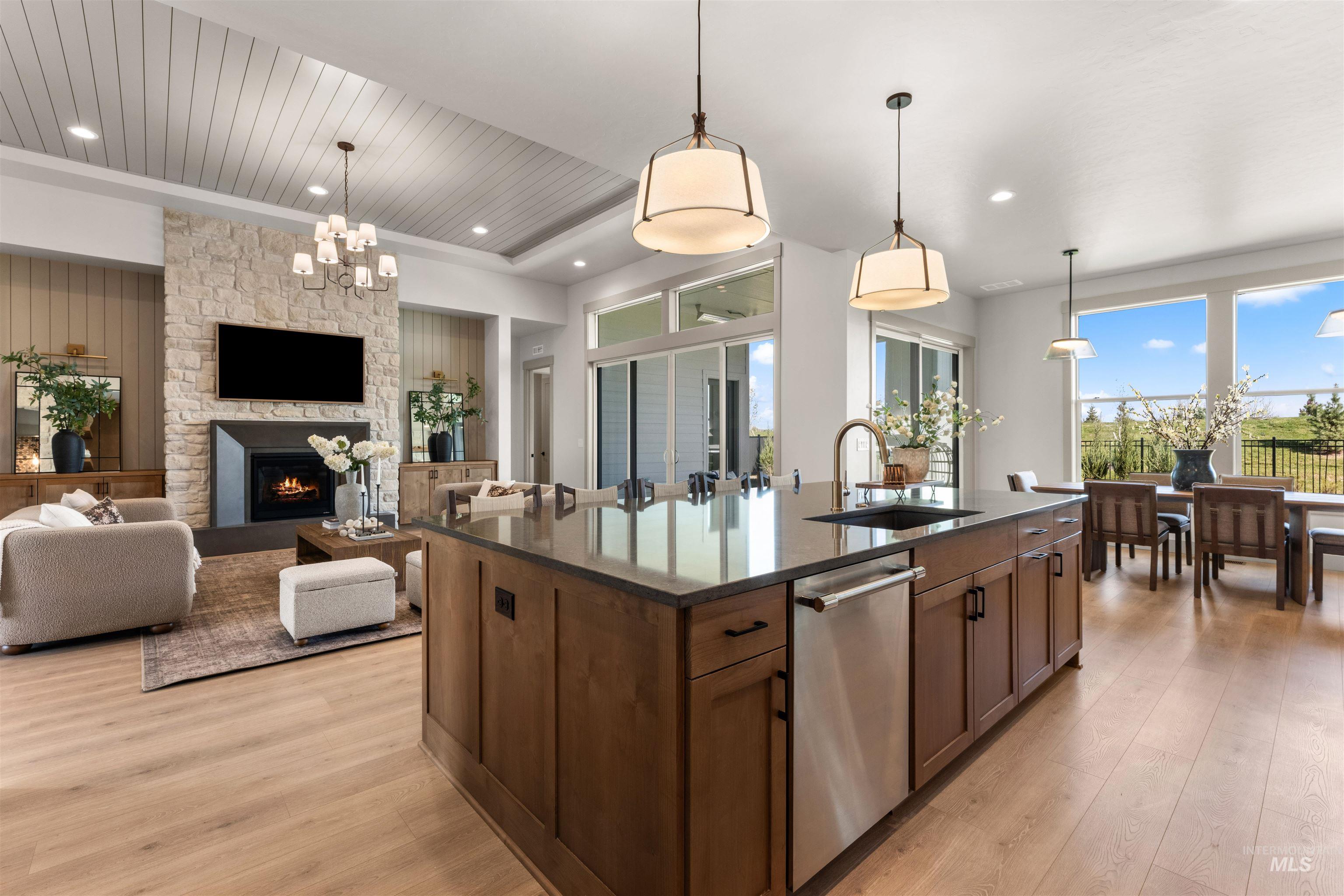 7564 W Flathead Lakes St. Unit: Tahoma B - QMI