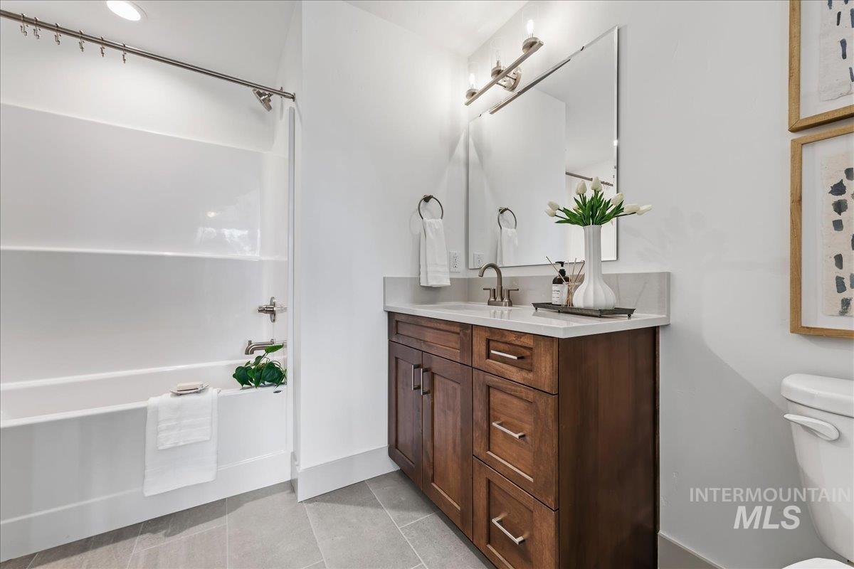 7542 W Flathead Lake St Unit: Shasta XXL D - QMI
