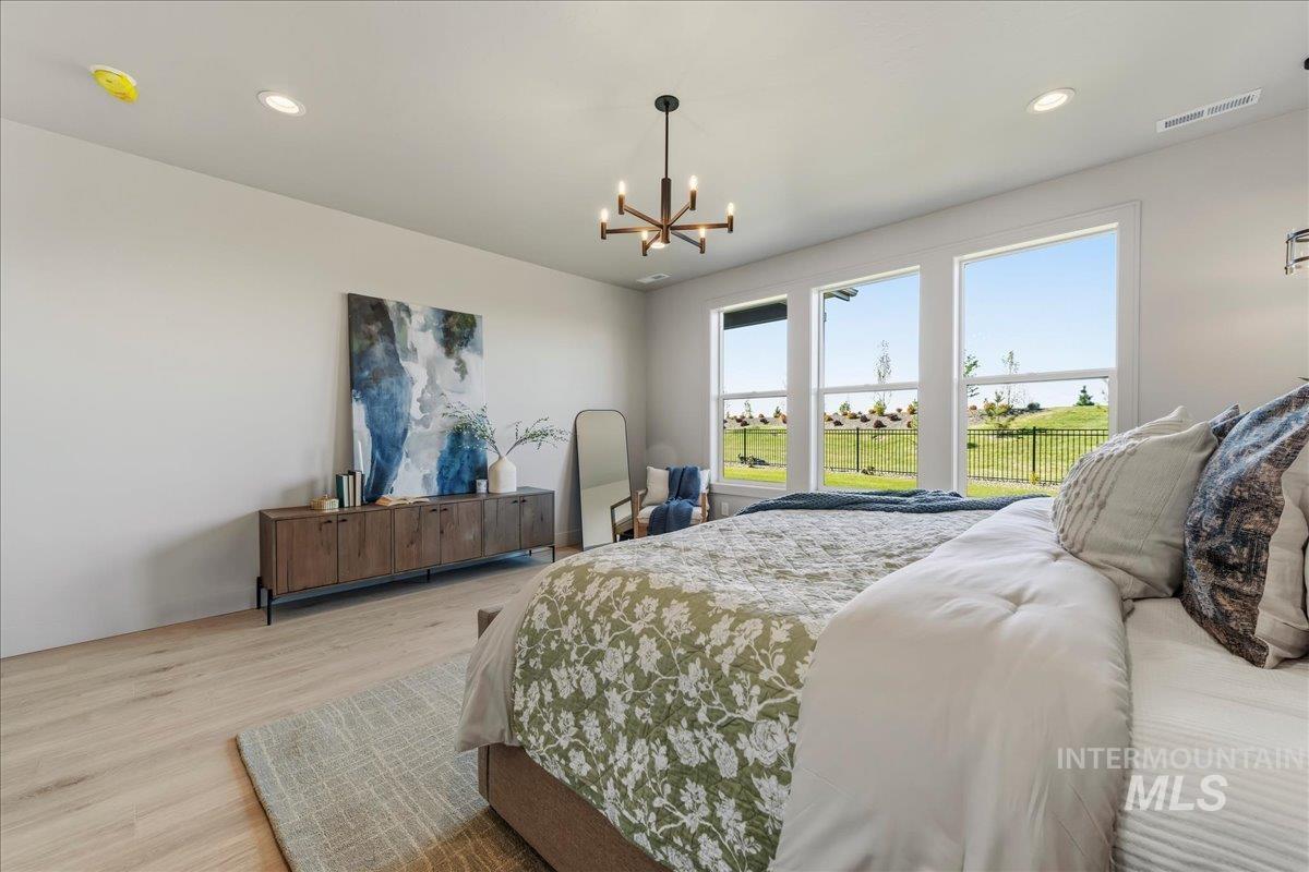 7542 W Flathead Lake St Unit: Shasta XXL D - QMI