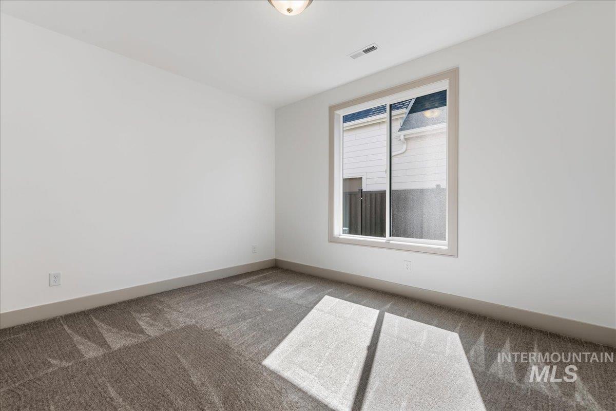 7542 W Flathead Lake St Unit: Shasta XXL D - QMI