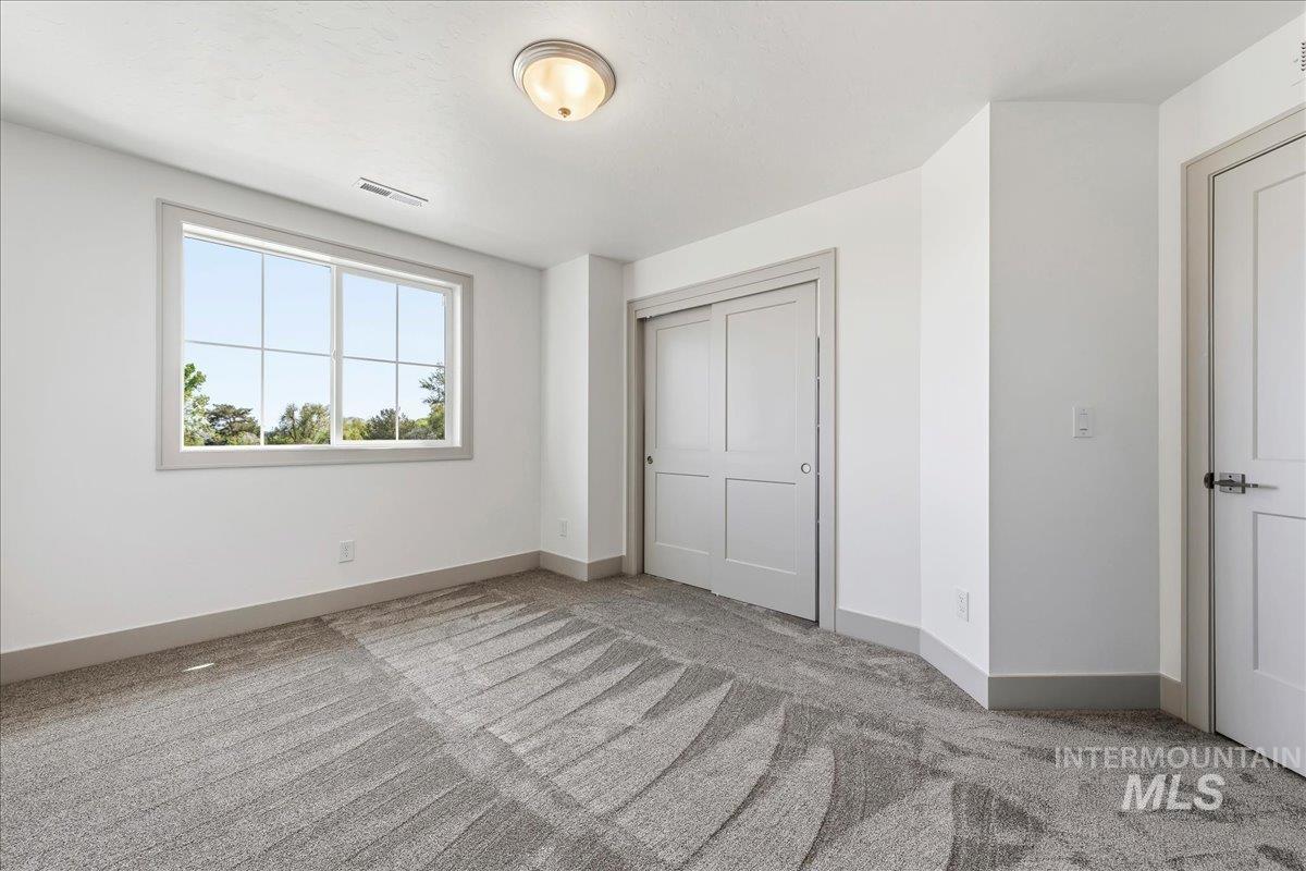 7542 W Flathead Lake St Unit: Shasta XXL D - QMI