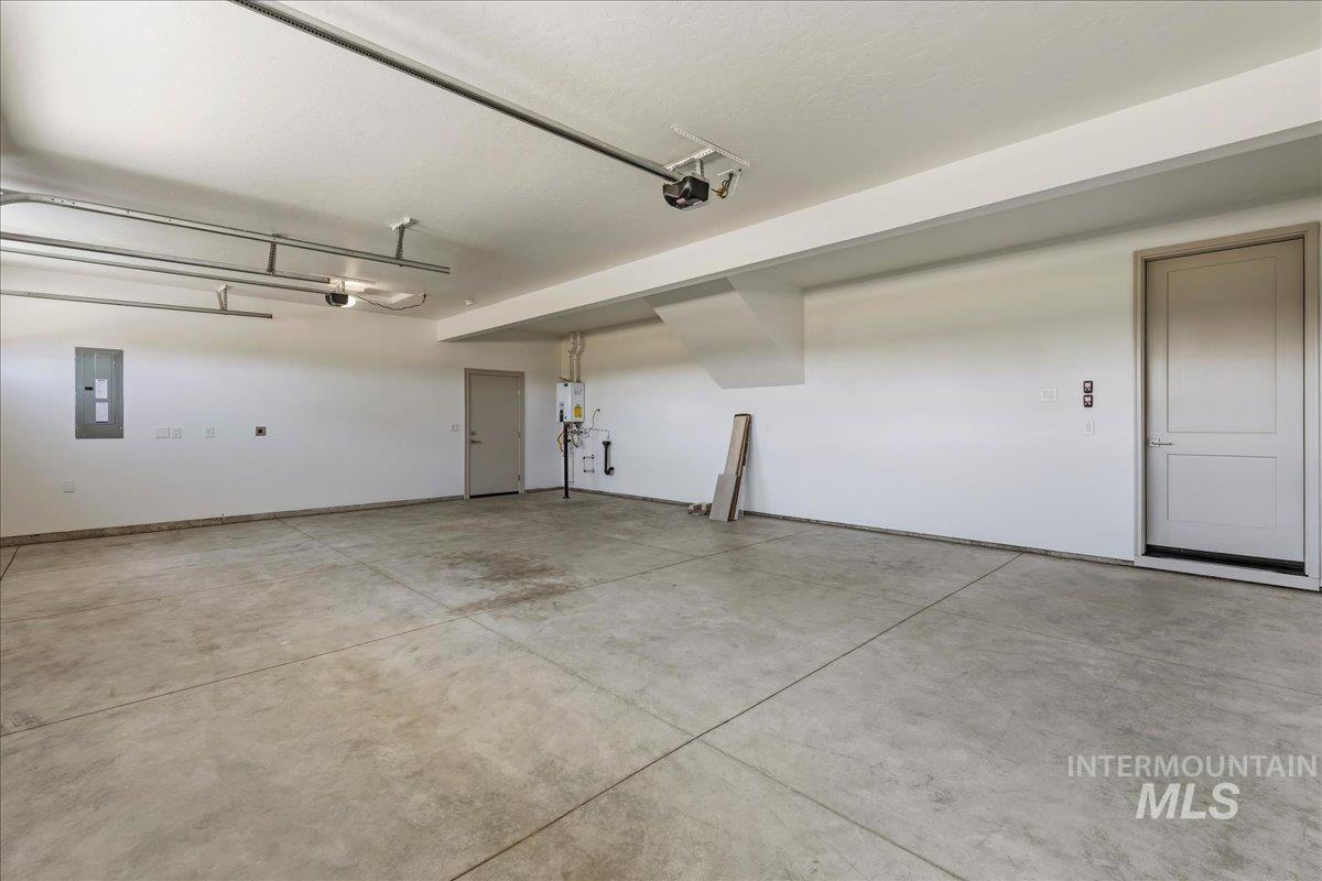 7542 W Flathead Lake St Unit: Shasta XXL D - QMI