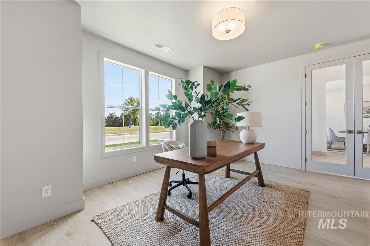 7542 W Flathead Lake St Unit: Shasta XXL D - QMI