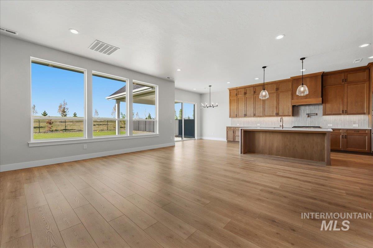 7856 W Flathead Lake Street Unit: Sierra Multi Gen