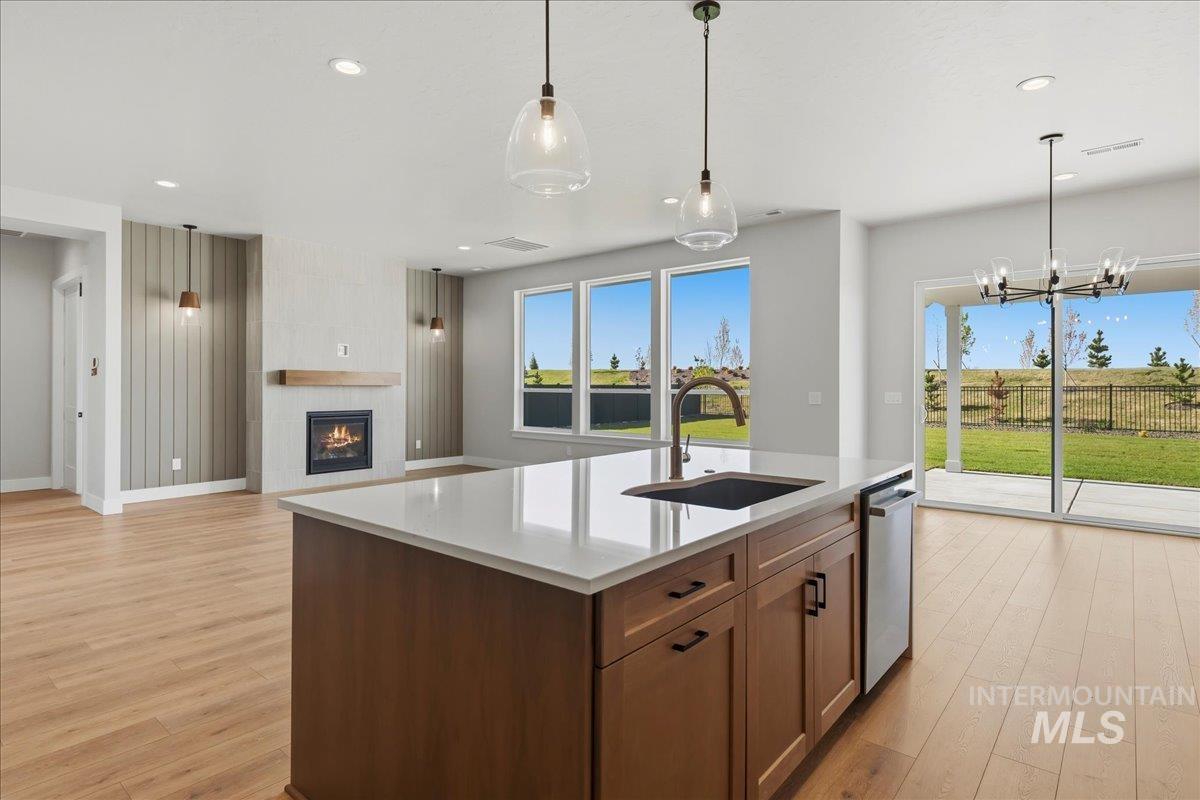 7856 W Flathead Lake Street Unit: Sierra Multi Gen