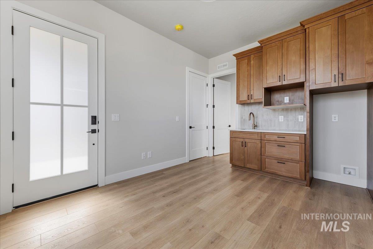 7856 W Flathead Lake Street Unit: Sierra Multi Gen