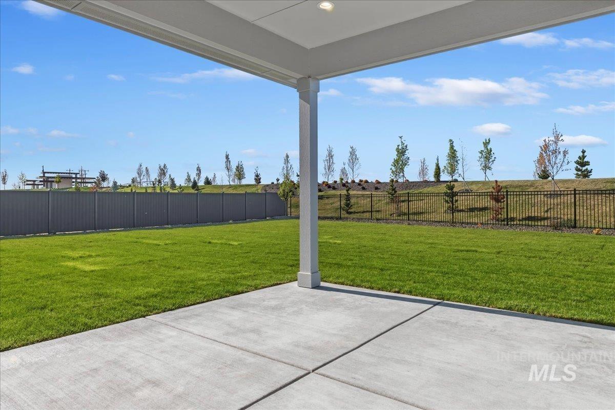 7856 W Flathead Lake Street Unit: Sierra Multi Gen