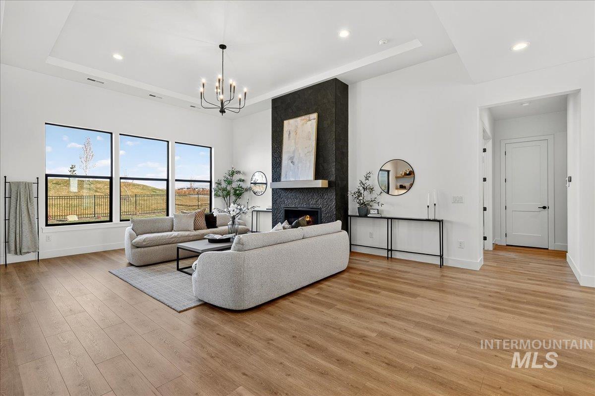 6513 W Danes Dr. Unit: Aspen