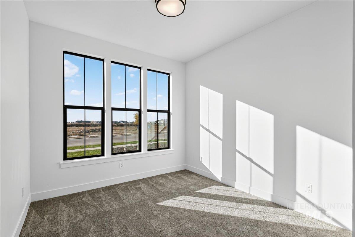 6513 W Danes Dr. Unit: Aspen