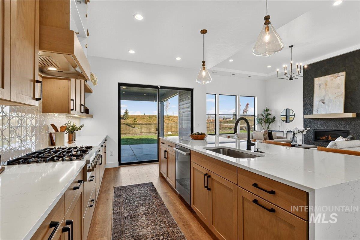 6513 W Danes Dr. Unit: Aspen