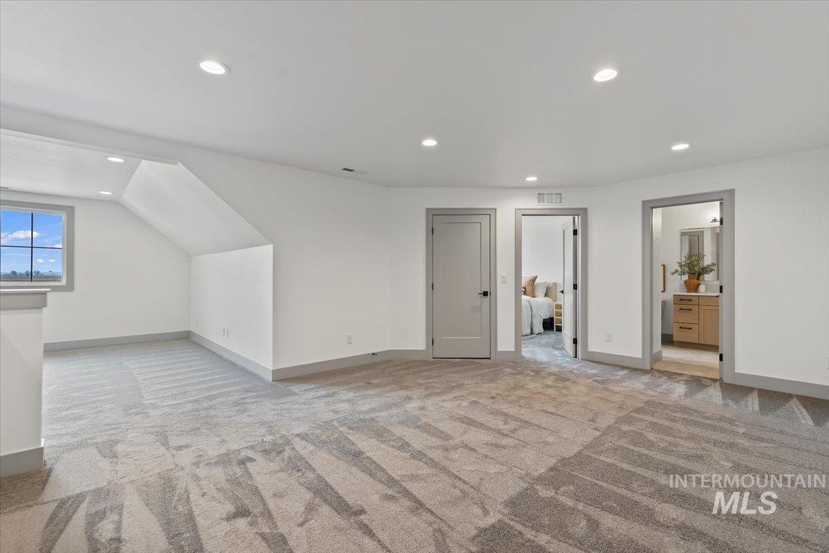 6426 W Danes Dr. Unit: Shasta XXL - TBB